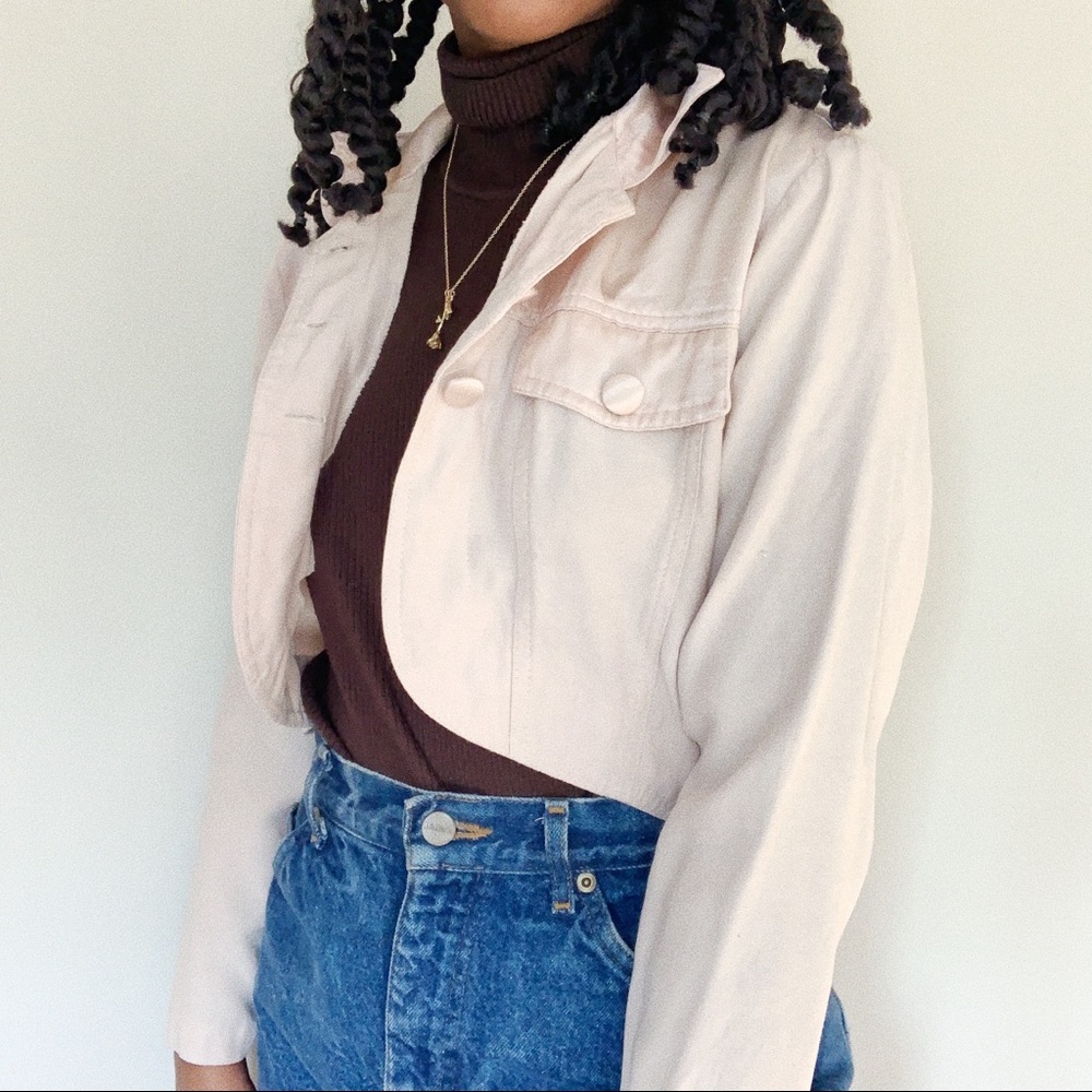 ADORABLE cropped Pink Vintage Jacket